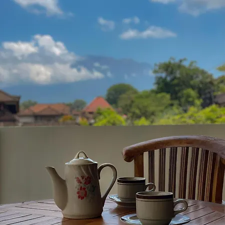 Mantra Guesthouse Sidemen